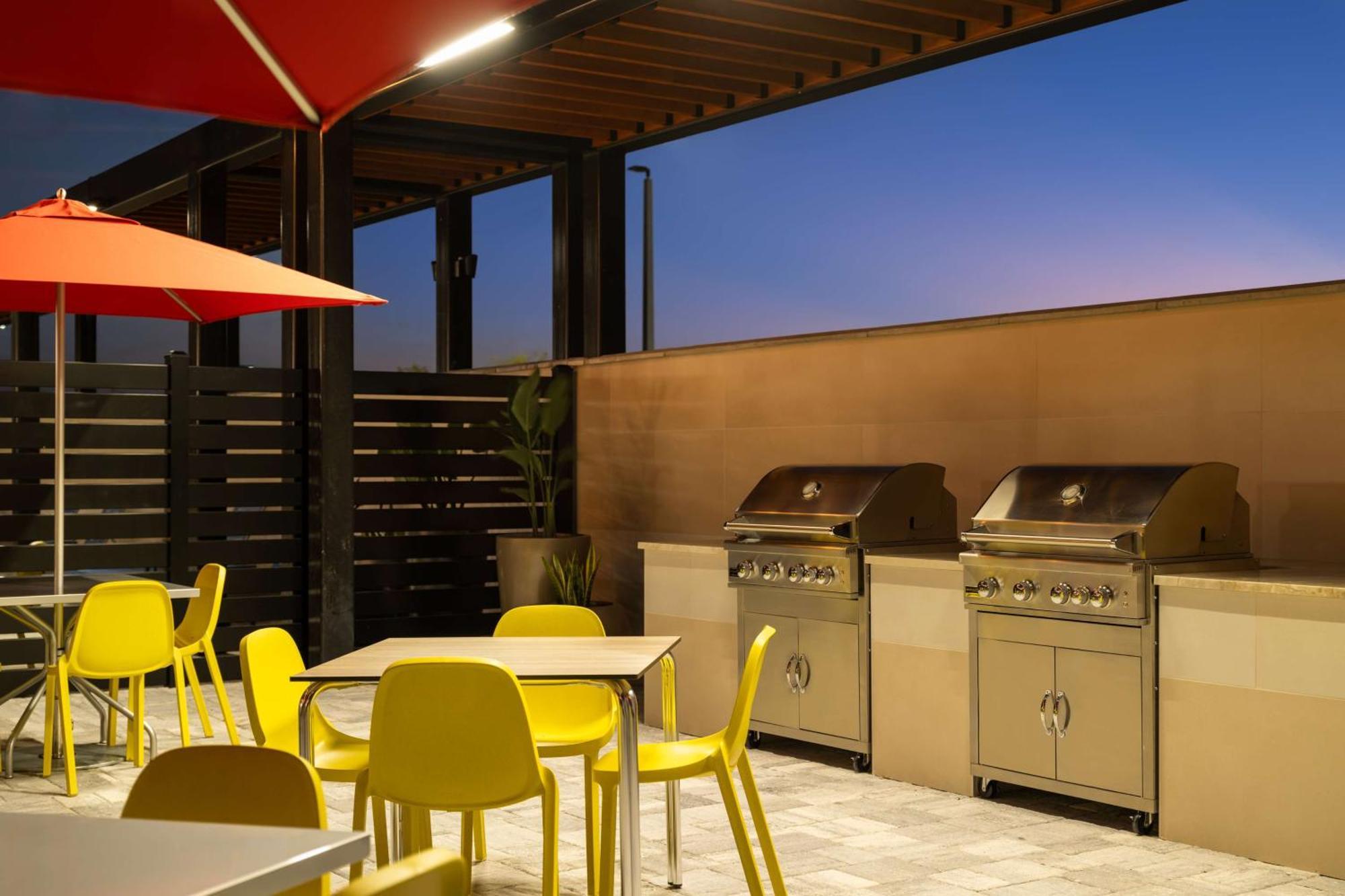 Home2 Suites By Hilton Winter Haven Exterior foto